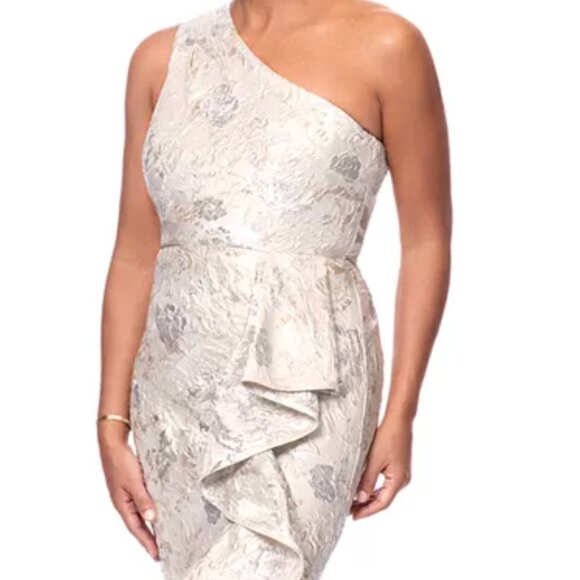 XSCAPE Women's Metallic Jacquard One-Shoulder Gown - Picture 1 of 5